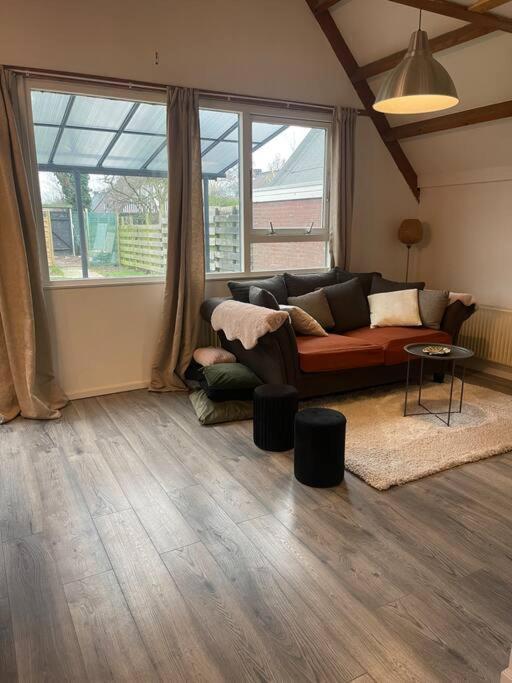 Leuke Bungalow In Noord-Holland Opmeer Extérieur photo
