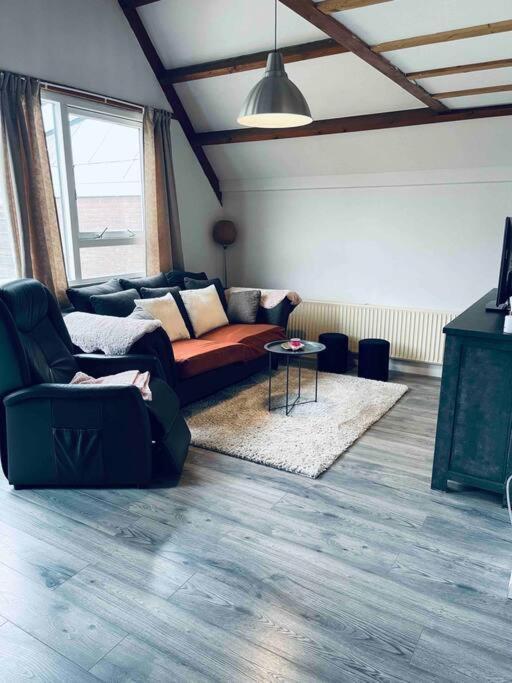Leuke Bungalow In Noord-Holland Opmeer Extérieur photo